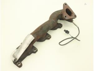 Gebruikte Uitlaatspruitstuk Mercedes C Combi (S203) 2.2 C-200 CDI 16V Prijs € 90,75 Inclusief btw aangeboden door Brus Motors BV