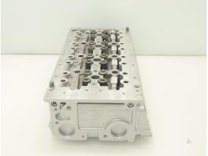 Gereviseerde Cilinderkop Iveco New Daily VI 33S16, 35C16, 35S16 Prijs € 1.149,50 Inclusief btw aangeboden door Brus Motors BV