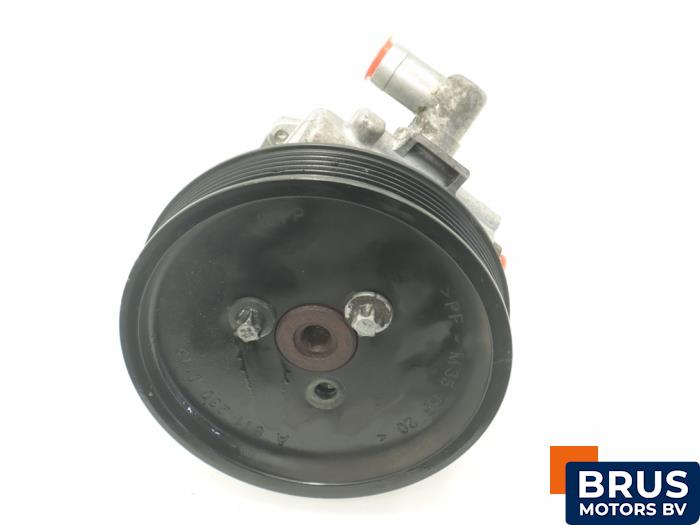 Gebruikte Servopomp Mercedes C (W203) 2.2 C-200 CDI 16V Prijs € 121,00 Inclusief btw aangeboden door Brus Motors BV