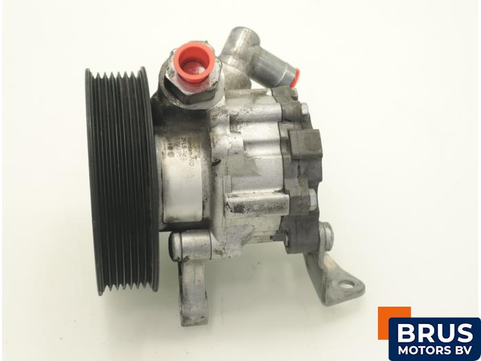 Gebruikte Stuurpomp Mercedes CLS (C219) 320 CDI 24V Prijs € 181,50 Inclusief btw aangeboden door Brus Motors BV