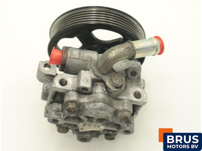 Gebruikte Servopomp Ford Transit Connect 1.8 TDdi LWB Euro 3 Prijs € 121,00 Inclusief btw aangeboden door Brus Motors BV