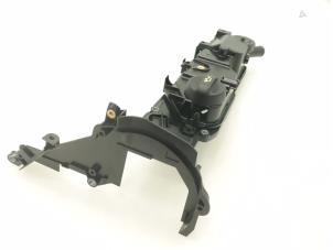 Gebruikte Kleppendeksel Ford Fiesta 6 (JA8) 1.6 TDCi 16V 95 Prijs € 90,75 Inclusief btw aangeboden door Brus Motors BV