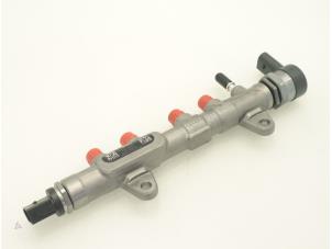 Gebruikte Common rail (Injectie) Mini Clubman (F54) 1.5 One D 12V Prijs € 121,00 Inclusief btw aangeboden door Brus Motors BV