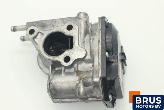 Gebruikte Uitlaat gasklep (EGR) Toyota Land Cruiser (J15) 3.0 D-4D-F 16V Prijs € 90,75 Inclusief btw aangeboden door Brus Motors BV