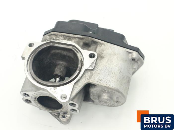 Gebruikte EGR Klep Volkswagen Passat (3C2) 2.0 TDI 16V 170 Prijs € 90,75 Inclusief btw aangeboden door Brus Motors BV