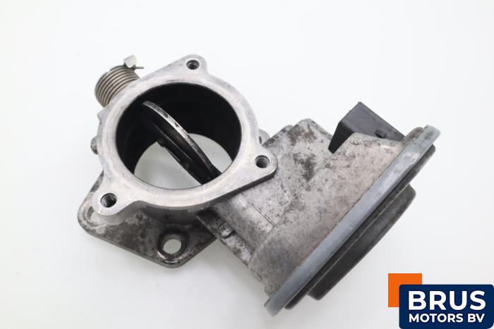 Gebruikte Gasklephuis Iveco New Daily VI 35C15, 35S15, 40C15, 50C15, 65C15, 70C15 Prijs € 121,00 Inclusief btw aangeboden door Brus Motors BV