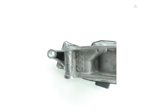 Gebruikte Gasklephuis Audi A8 (D4) 3.0 TDI V6 24V Quattro Prijs € 121,00 Inclusief btw aangeboden door Brus Motors BV