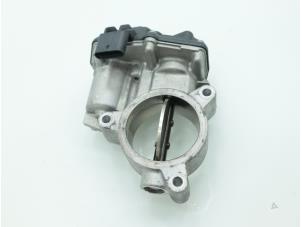 Gebruikte Gasklephuis Mercedes E (W213) E-400d 2.9 24V 4-Matic Prijs € 151,25 Inclusief btw aangeboden door Brus Motors BV