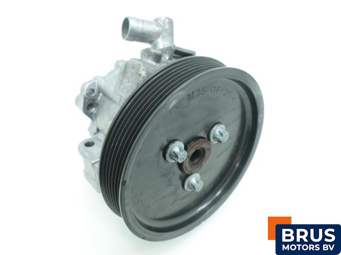 Gebruikte Servopomp Mercedes C (W203) 2.2 C-200 CDI 16V Prijs € 121,00 Inclusief btw aangeboden door Brus Motors BV