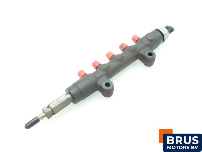 Gebruikte Injector brug Ford Transit 2.2 TDCi 16V Prijs € 121,00 Inclusief btw aangeboden door Brus Motors BV