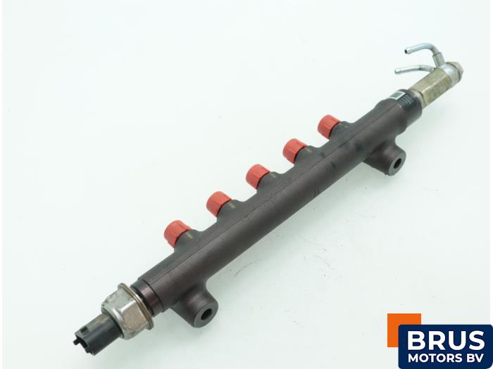 Gebruikte Common rail (Injectie) Opel Astra K 1.6 CDTI 110 16V Prijs € 90,75 Inclusief btw aangeboden door Brus Motors BV