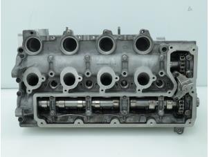 Gebruikte Cilinderkop Peugeot 508 (8D) 2.0 HDiF 16V Prijs € 484,00 Inclusief btw aangeboden door Brus Motors BV