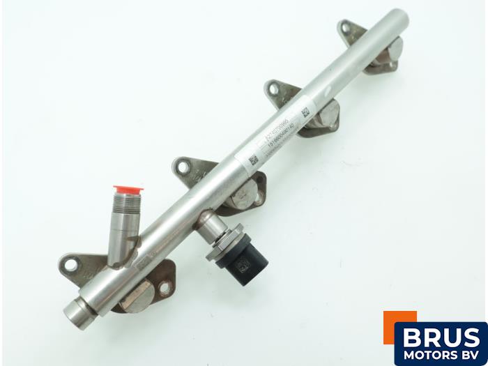 Gebruikte Galerij (Injectie) Mercedes C (C204) 2.0 C-200 Turbo 16V Prijs € 121,00 Inclusief btw aangeboden door Brus Motors BV