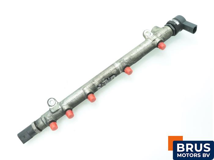 Gebruikte Common rail (Injectie) Mercedes Vito (639.6) 2.2 109 CDI 16V Prijs € 121,00 Inclusief btw aangeboden door Brus Motors BV