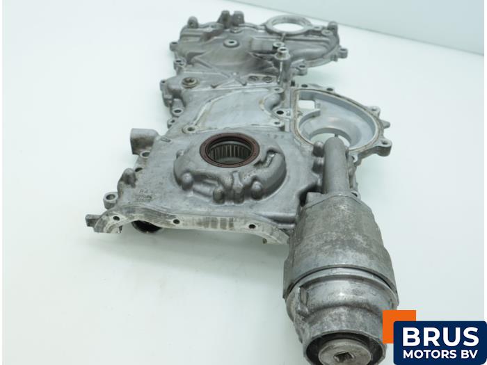 Gebruikte Distributiedeksel Toyota Avensis (T25/B1B) 2.0 16V D-4D-F Prijs € 211,75 Inclusief btw aangeboden door Brus Motors BV