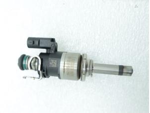 Gebruikte Injector (benzine injectie) Ford Focus 4 1.0 Ti-VCT EcoBoost 12V 125 Prijs € 60,50 Inclusief btw aangeboden door Brus Motors BV