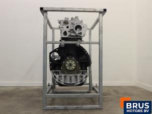 Motor van een Nissan NV 400 2.3 dCi 125 16V RWD 2016