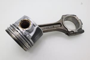 Gebruikte Drijfstang Hyundai Santa Fe II (CM) 2.2 CRDi 16V 4x2 Prijs € 121,00 Inclusief btw aangeboden door Brus Motors BV