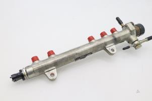 Gebruikte Injector brug Fiat Punto II (188) 1.3 JTD 16V Prijs € 90,75 Inclusief btw aangeboden door Brus Motors BV