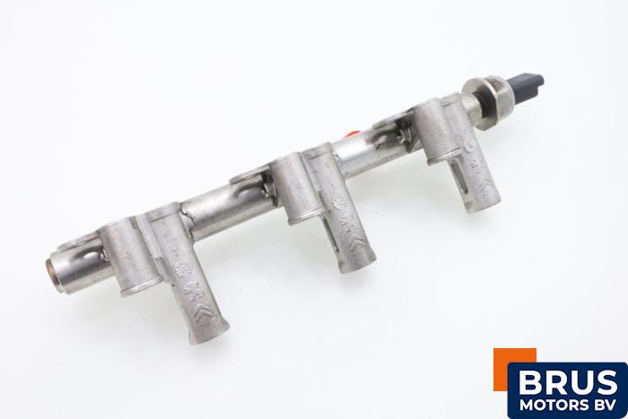 Gebruikte Common rail (Injectie) Peugeot 208 I (CA/CC/CK/CL) 1.2 12V e-THP PureTech 110 Prijs € 90,75 Inclusief btw aangeboden door Brus Motors BV
