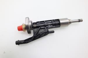 Gebruikte Injector (benzine injectie) Mini Mini (F56) 1.2 12V One Prijs € 90,75 Inclusief btw aangeboden door Brus Motors BV