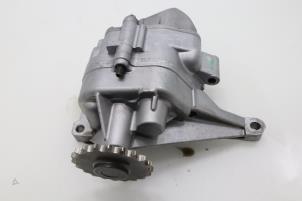 Gebruikte Oliepomp Mercedes E Combi (S211) 2.2 E-220 CDI 16V Prijs € 90,75 Inclusief btw aangeboden door Brus Motors BV