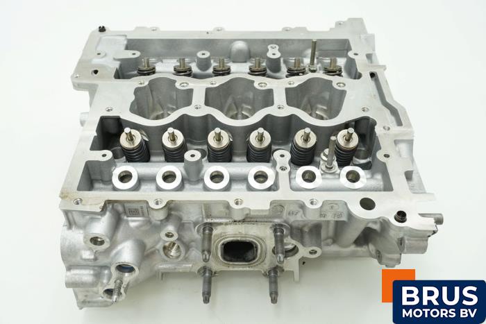Gebruikte Cilinderkop Ford Focus 4 1.0 Ti-VCT EcoBoost 12V 125 Prijs € 605,00 Inclusief btw aangeboden door Brus Motors BV