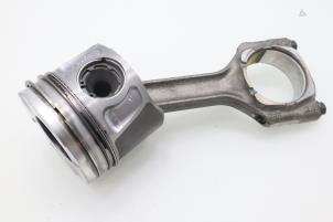 Gebruikte Drijfstang Jeep Cherokee (KL) 2.0 CRD 16V 4x4 Prijs € 121,00 Inclusief btw aangeboden door Brus Motors BV