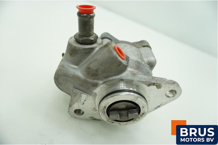 Gebruikte Servopomp Citroen Jumper (U9) 3.0 HDi 180 Euro 5 Prijs € 181,50 Inclusief btw aangeboden door Brus Motors BV
