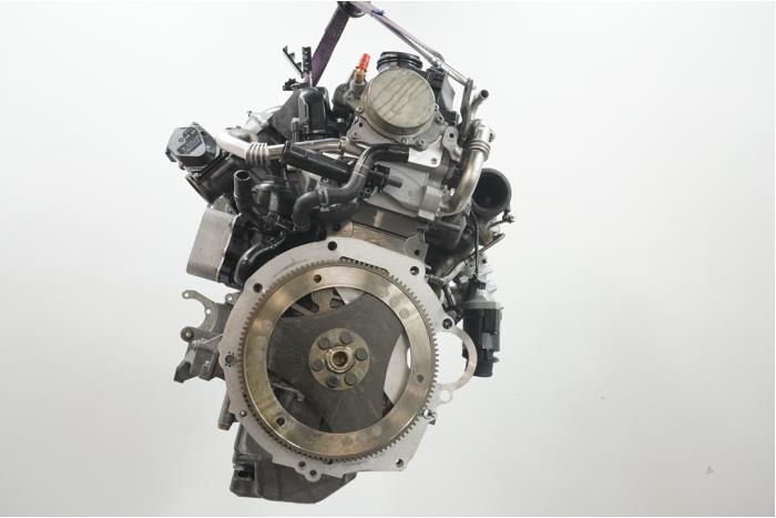 Motor van een Volkswagen Amarok 2.0 BiTDI 16V 180 4Motion 2015
