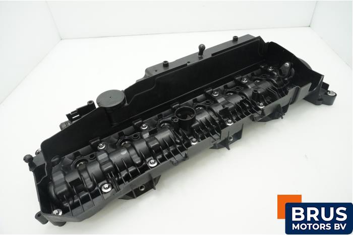 Gebruikte Kleppendeksel BMW 7 serie (G11/12) 740d,Ld xDrive 24V Prijs € 181,50 Inclusief btw aangeboden door Brus Motors BV