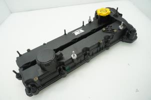 Gebruikte Kleppendeksel Dodge Nitro 2.8 CRD 16V 4x4 Prijs € 60,50 Inclusief btw aangeboden door Brus Motors BV