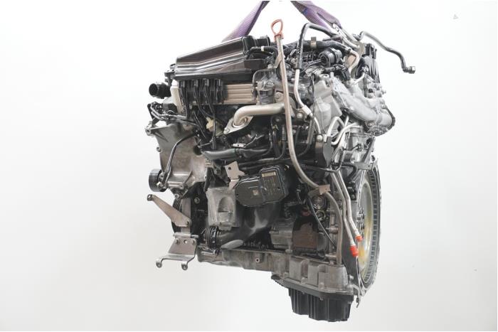 Motor van een Mercedes-Benz C (C205) C-220d 2.2 16V BlueTEC 2017