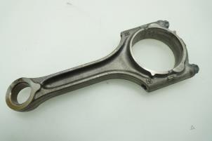 Gebruikte Drijfstang Volvo XC90 II 2.0 T6 16V AWD Prijs € 90,75 Inclusief btw aangeboden door Brus Motors BV