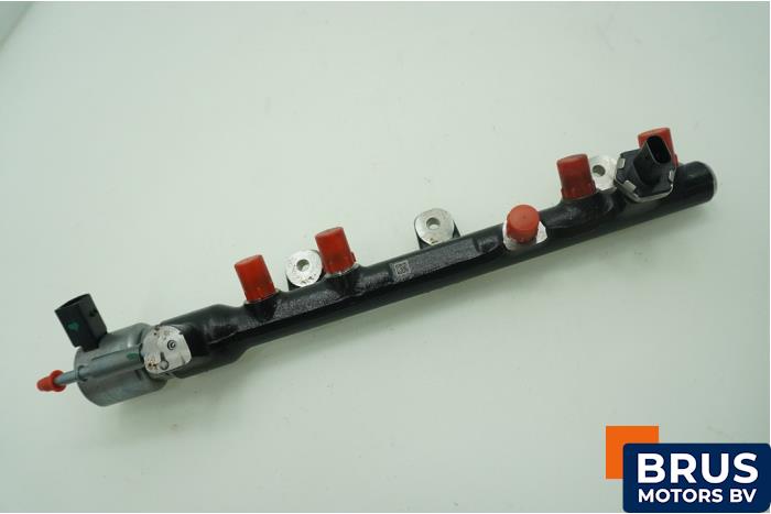 Gebruikte Verstuiver brug Renault Master III (JV) 2.3 dCi 16V 150 Prijs € 181,50 Inclusief btw aangeboden door Brus Motors BV