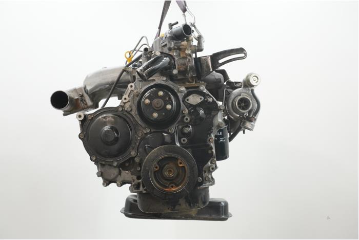 Motor van een Nissan Cabstar E 3.0 TDI E-120 2004