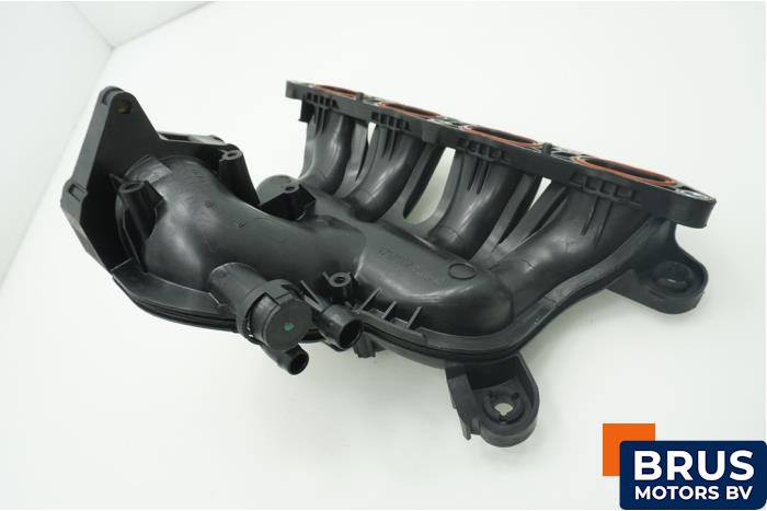 Gebruikte Spruitstuk Inlaat BMW 1 serie (F20) 116i 1.6 16V Prijs € 90,75 Inclusief btw aangeboden door Brus Motors BV