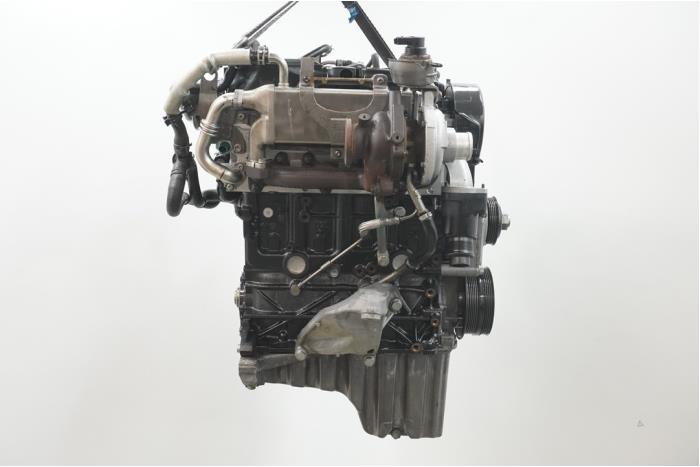 Motor van een Volkswagen Crafter 2.0 TDI 16V 2014