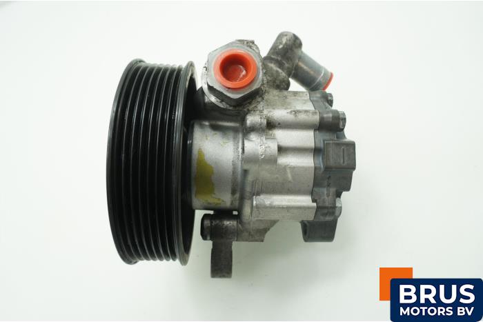 Gebruikte Stuurpomp Mercedes E (W211) 3.0 E-320 CDI 24V Prijs € 181,50 Inclusief btw aangeboden door Brus Motors BV