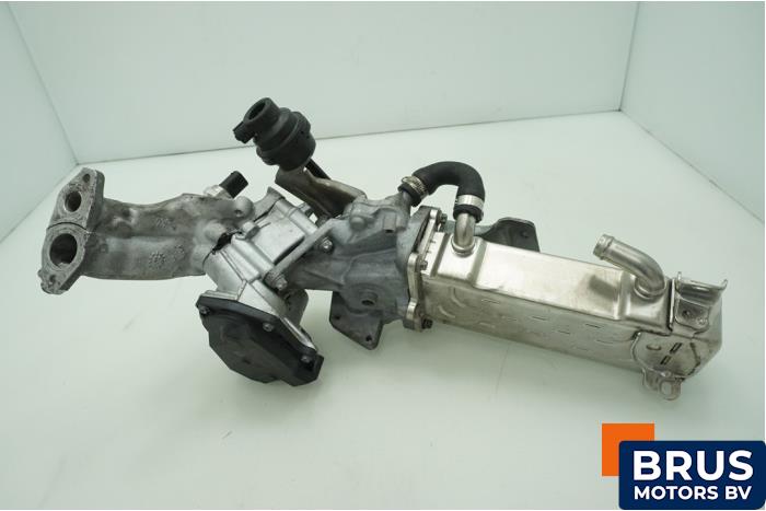 Gebruikte EGR koeler Mercedes Sprinter 3,5t (906.63) 310 CDI 16V Prijs € 151,25 Inclusief btw aangeboden door Brus Motors BV