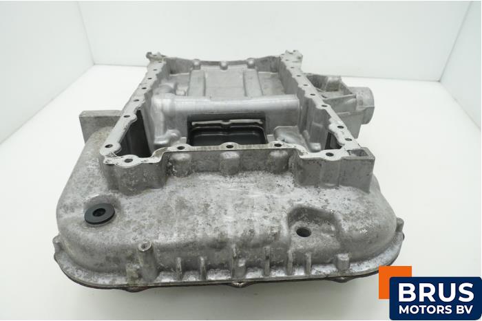 Gebruikte Carterpan Mercedes E (W211) 3.0 E-320 CDI 4-Matic V6 24V Prijs € 181,50 Inclusief btw aangeboden door Brus Motors BV