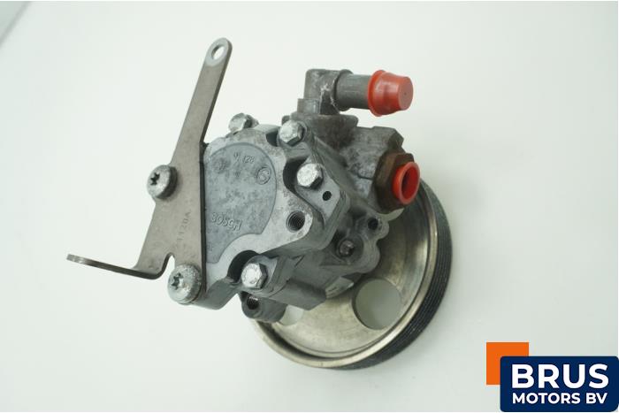 Gebruikte Pomp Servo Citroen Jumper (U9) 2.2 Blue HDi 140 Prijs € 121,00 Inclusief btw aangeboden door Brus Motors BV