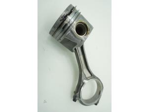 Gebruikte Drijfstang Audi A7 Sportback (4KA) 3.0 V6 24V 45 TDI Mild Hybrid Quattro Prijs € 90,75 Inclusief btw aangeboden door Brus Motors BV