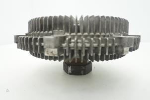 Gebruikte Viscosekoppeling koelvin Mitsubishi Canter 3.0 Di-D 16V 413 Prijs € 121,00 Inclusief btw aangeboden door Brus Motors BV