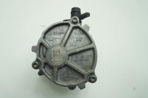 Gebruikte Vacuumpomp (Benzine) Mercedes CLA (118.3) 1.3 CLA-200 Turbo 16V Prijs € 90,75 Inclusief btw aangeboden door Brus Motors BV