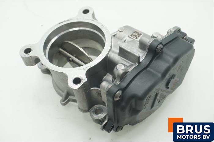 Gebruikte Gasklephuis Volkswagen Golf VIII (CD1) 2.0 GTD 16V Prijs € 90,75 Inclusief btw aangeboden door Brus Motors BV