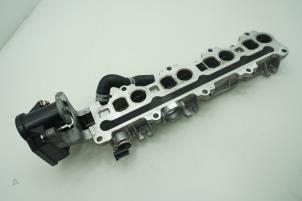 Gebruikte Inlaatspruitstuk Mercedes B (W245) 2.0 B-180 CDI 16V Prijs € 60,50 Inclusief btw aangeboden door Brus Motors BV