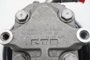 Gebruikte Pomp Servo Volkswagen Crafter 2.5 TDI 30/32/35/46/50 Prijs € 90,75 Inclusief btw aangeboden door Brus Motors BV