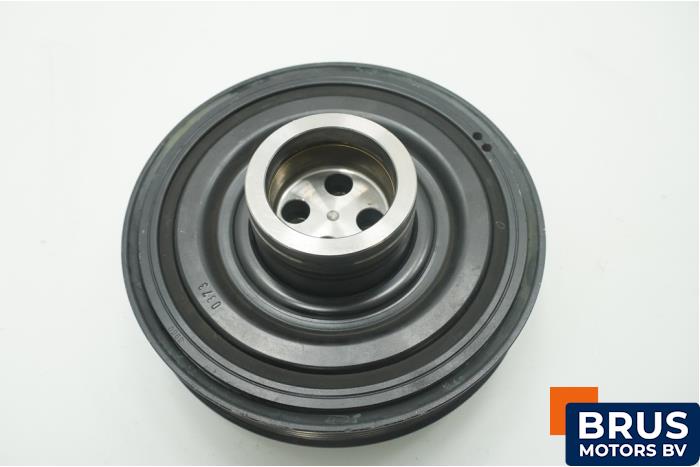 Gebruikte Poelie Krukas Landrover Discovery Sport (LC) 2.0 Td4 16V Prijs € 90,75 Inclusief btw aangeboden door Brus Motors BV