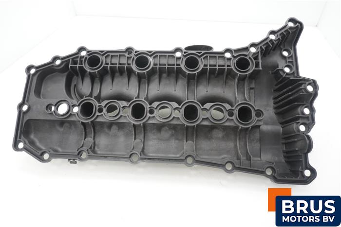 Gebruikte Kleppendeksel Landrover Range Rover IV (LG) 4.4 SDV8 32V Prijs € 181,50 Inclusief btw aangeboden door Brus Motors BV